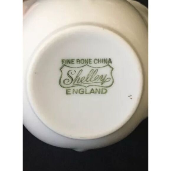 Vintage White Regency Shelley Teacup & Saucer With Gold Trim Dainty - Picture 6 of 6